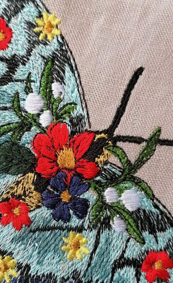 Blütenschmetterling - StickZebra