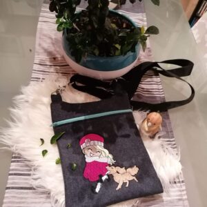Mädchen „Hundefreude“ Stickdatei - StickZebra