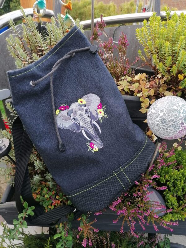 Elefantendame "Tara" - StickZebra