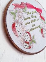 Rahmen "Erdbeeren" - StickZebra