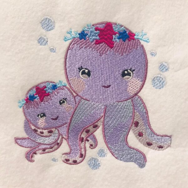 Krake Kind mit Mama Stickdatei [Digital] – Bild 3