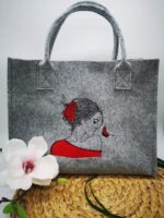 Doodle Frau "Isabella" Stickdatei - StickZebra