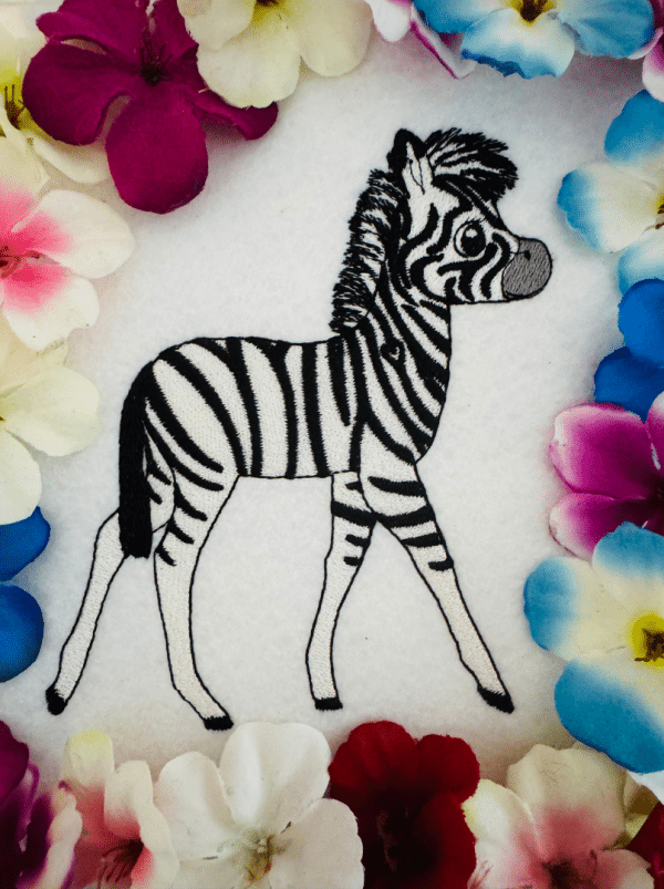 Fynn "Fynn und die magische Feder" Kinderbuch Stickdatei [Digital] – Bild 2