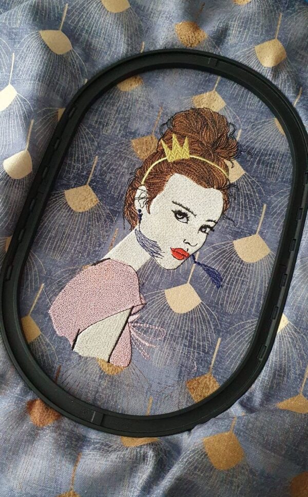 Traumhafte Doodle Frau mit Krone [Digital] – Bild 2