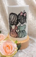 Mädchen Stickdatei, zuckersüßes Freundschafts Motiv für deine Stickmaschine [Digital] – Bild 3