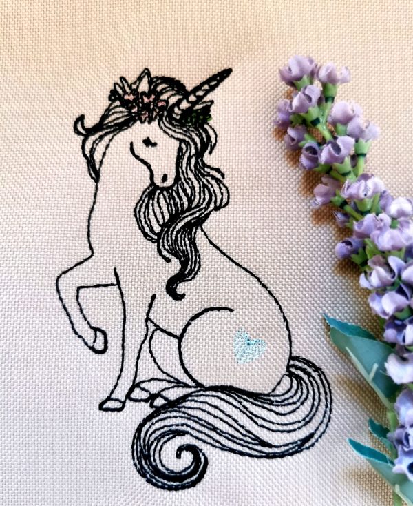 Einhorn Stickdatei, Doodle Einhorn für deine Stickmaschine [Digital] – Bild 2