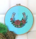 Hufeisen Stickdatei, blumiges Hufeisen für deine Stickmaschine [Digital] – Bild 3