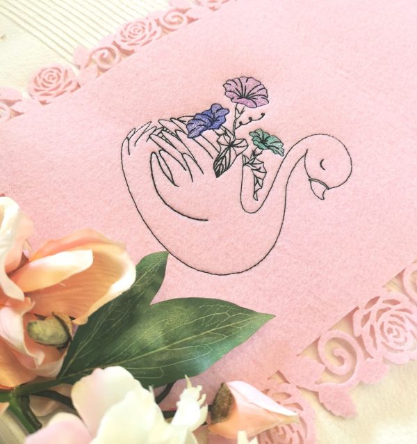 Schwan Stickdatei, blumiger Schwan für deine Stickmaschine [Digital] – Bild 3