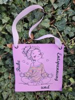 Yoga Lady Stickdatei, niedliche Frau in Yoga Pose für deine Stickmaschine [Digital] – Bild 4